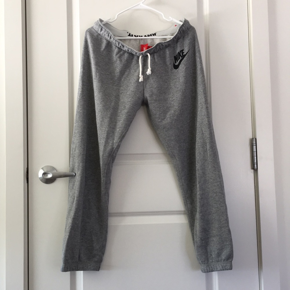 Nike Sweatpants